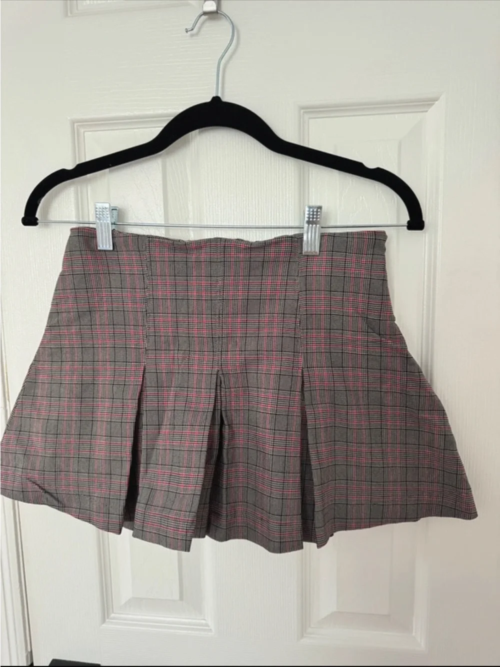 Plaid Matching Set – Pleated Mini Skirt & Smocked Cami Top | XS